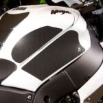 Tankpad Eazi Grip Side Kawasaki ZX10R/ZX10RR '16-'24 Tank Grip Black/Clear PRO424