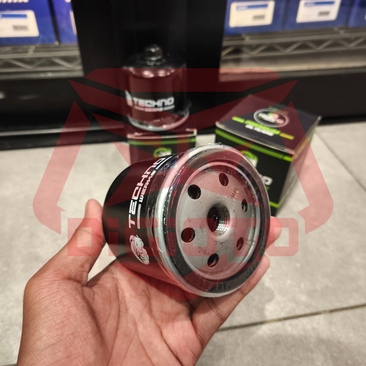 215 SHORT LEVER BLACK (1) Filter Oli Techno Werks Premium Oil Filter Ducati Monster 795 796 Ducati Diavel & XDiavel Ducati Scrambler 800 1100 - Gambar 1